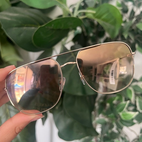 SALE💐GIVENCHY gradient aviator sunglasses 🌼✨ - Picture 4 of 16